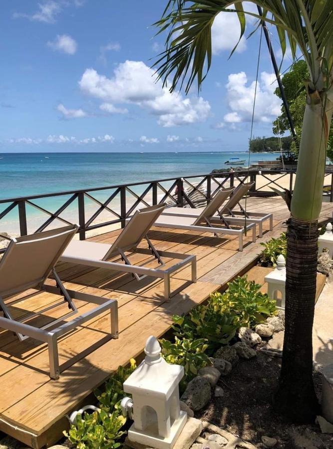 Tropical Sunset Beach Apartment Hotel Saint James Kültér fotó