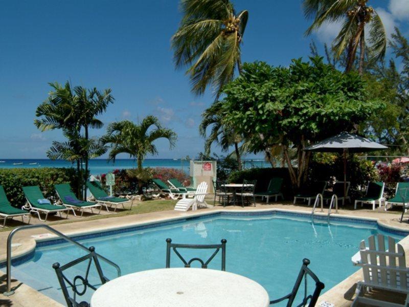 Tropical Sunset Beach Apartment Hotel Saint James Kültér fotó