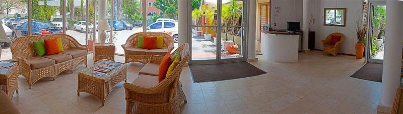 Tropical Sunset Beach Apartment Hotel Saint James Kültér fotó
